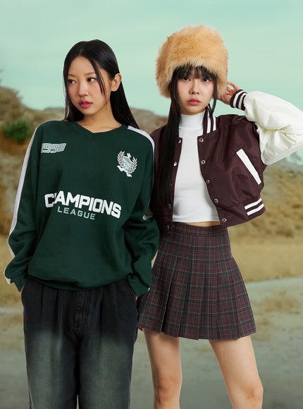 oversized-v-neck-sweatshirt-in322